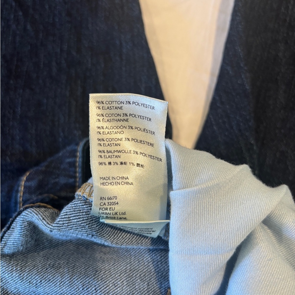 Anthropologie Dark Blue Relaxed Jeans - Picture 6 of 6